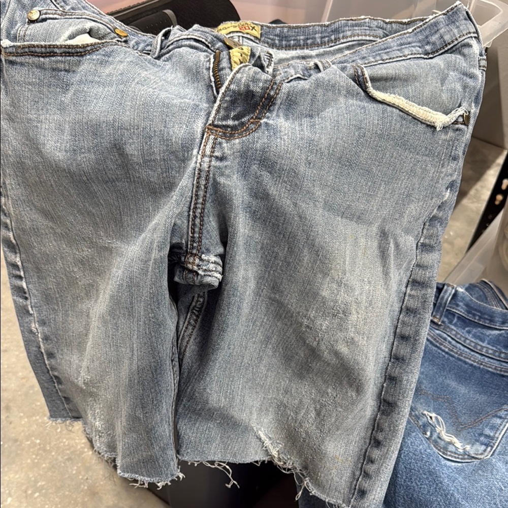 Men’s Wrangler 20X size 38 waist CUTOFFS.
